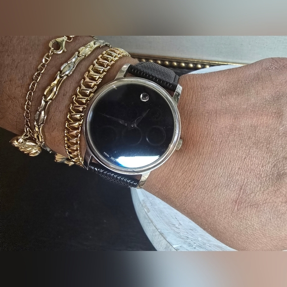 Movado Women's Museum Classic Silver Tone Case Strap Watch Black - Picture 7 of 7